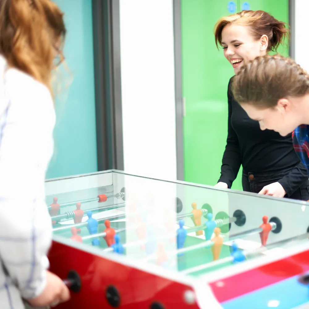 Entertainment für Schulen & Bildungsräume Entertainment für Schulen & Bildungsräume